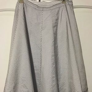 Gray & White Skirt by Msiamo Size 12